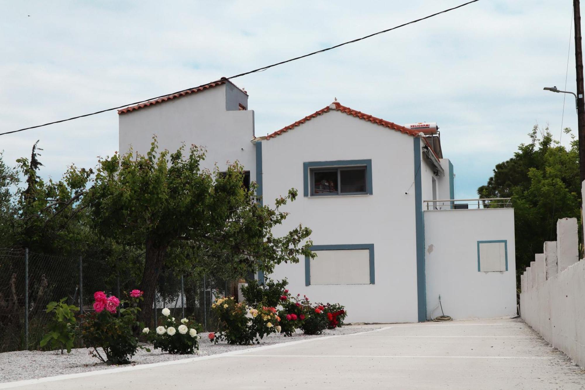 Νεόκτιστη Βίλα, Χώρα Πυθαγορείου Pythagóreion Exteriör bild